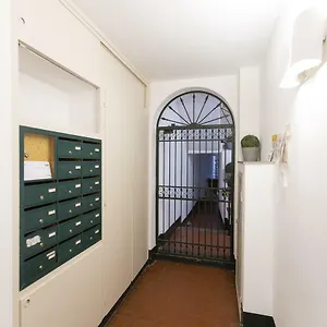  Apartment Pantheon Romantic Loft